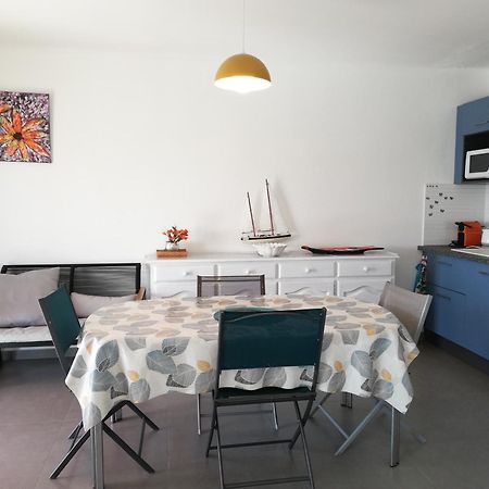 Superbe Appartement Avec Vue Sur Mer Et Port, Parking Prive Saint-Pierre-la-Mer  Exterior foto