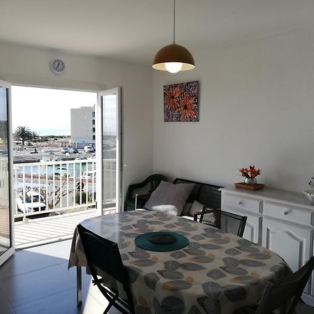 Superbe Appartement Avec Vue Sur Mer Et Port, Parking Prive Saint-Pierre-la-Mer  Exterior foto
